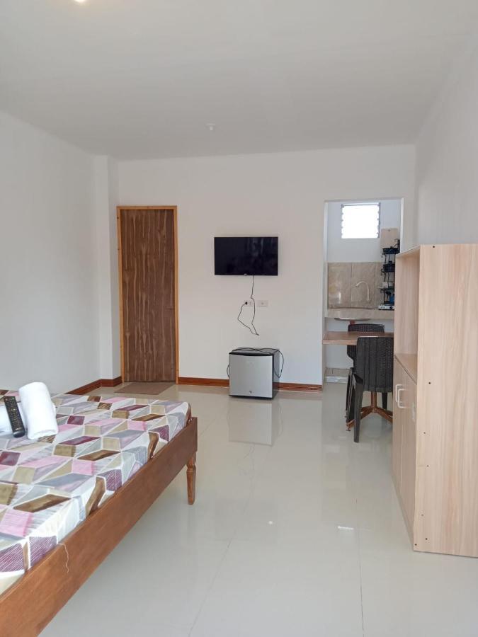 __Aplaridel Inn Suites__ Анхелес Екстер'єр фото