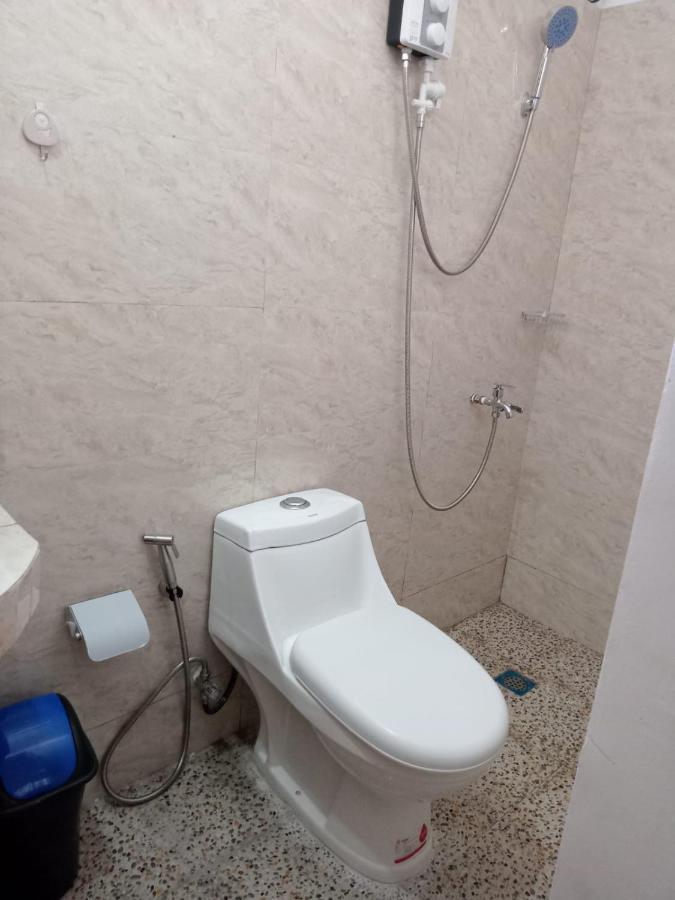 __Aplaridel Inn Suites__ Анхелес Екстер'єр фото